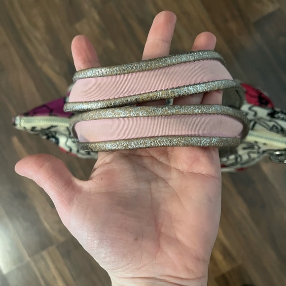 Coach Poppy Graffiti Petal Print Tote 16306 - Picture 7 of 7